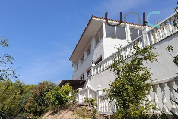Sale - Villa - La Nucia - Coloma