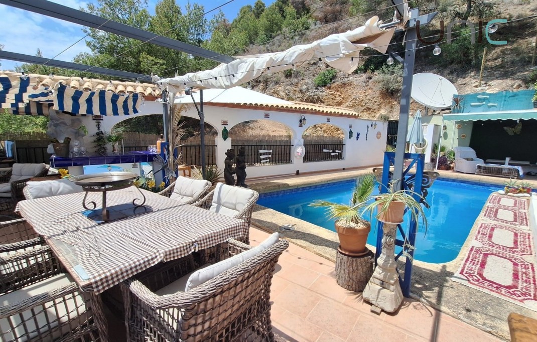 Verkoop - Villa - Callosa