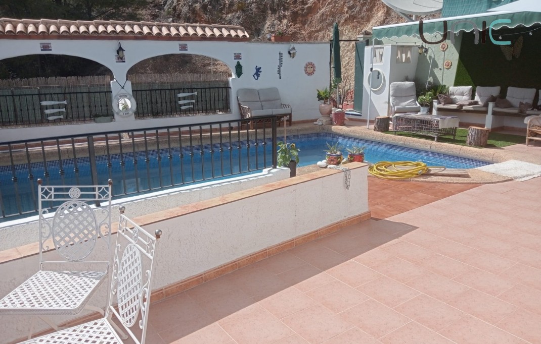 Verkoop - Villa - Callosa