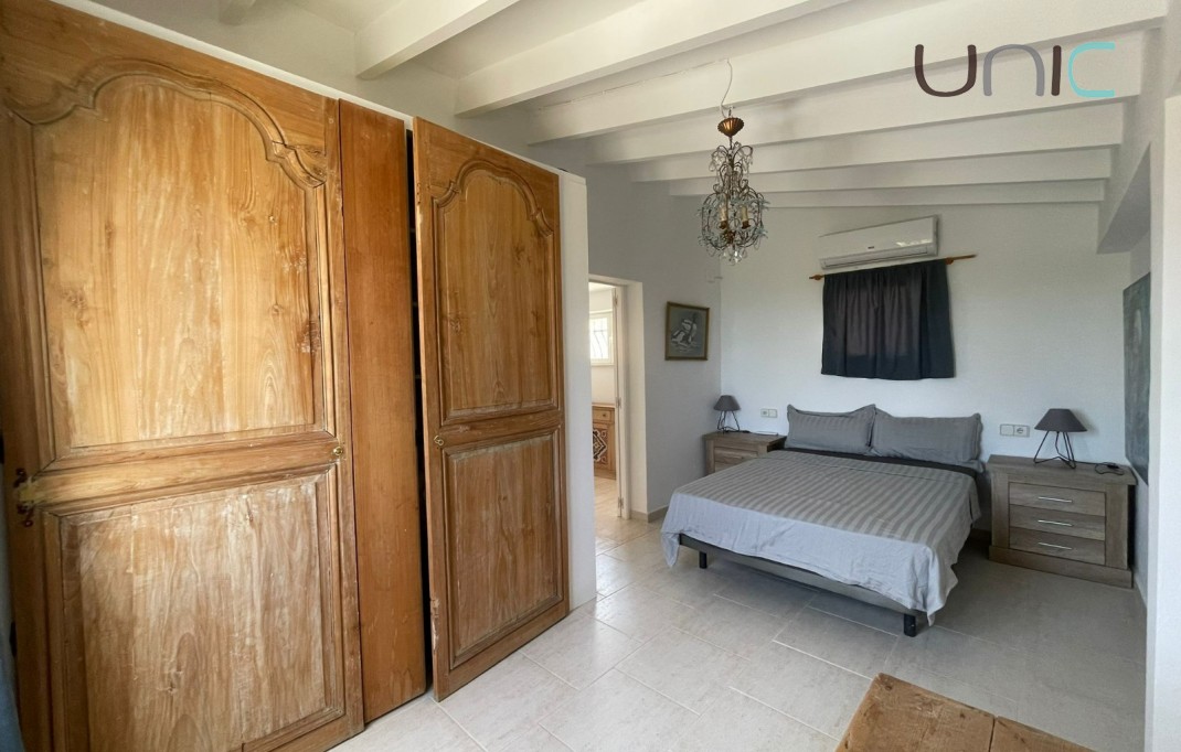 Alquiler a largo plazo - Villa - Alfaz del Pi