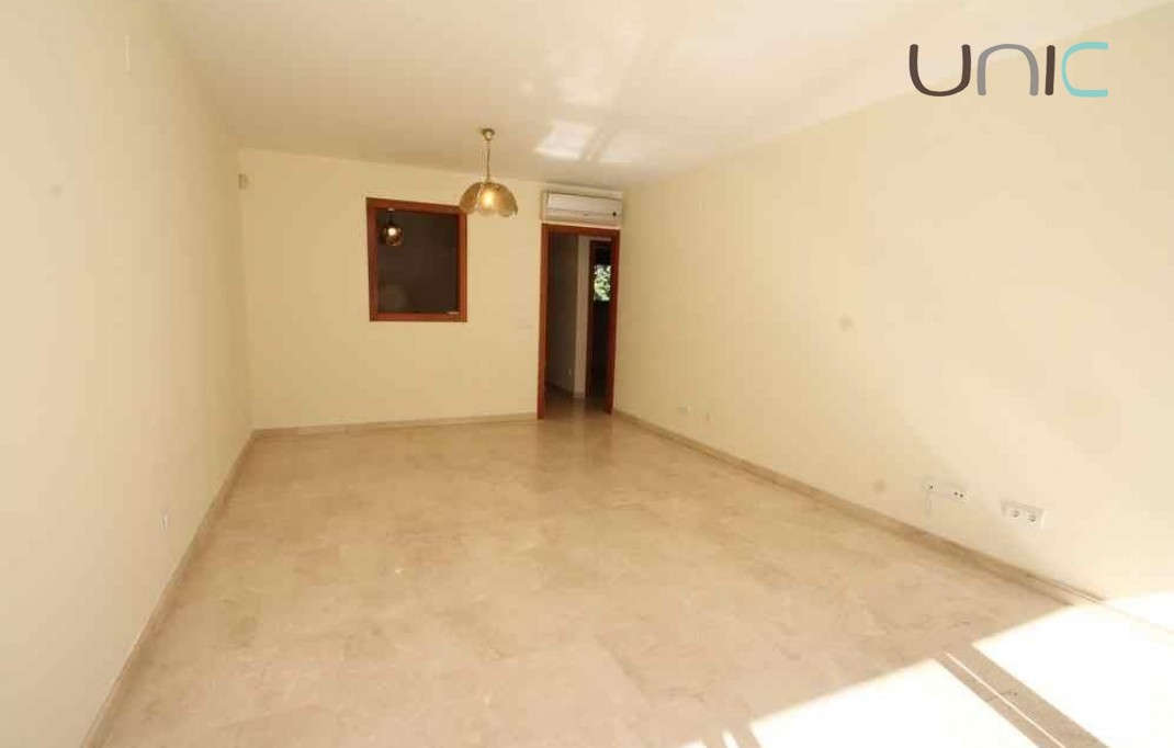 Sale - Apartment - Albir