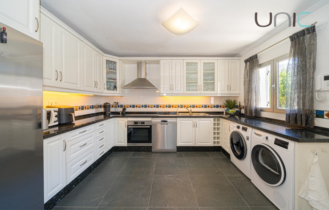 Verkoop - Villa - Albir