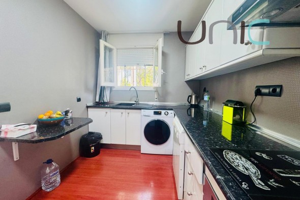 Resale - Villa - Albir