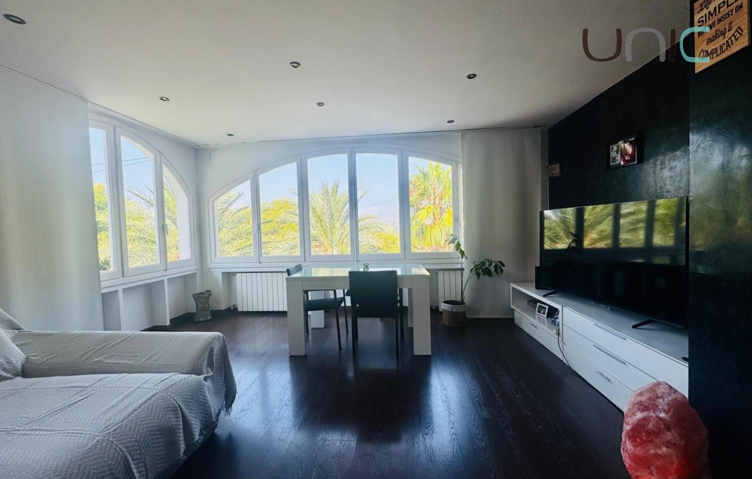 Resale - Villa - Albir