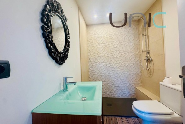 Resale - Villa - Albir