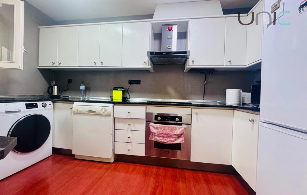 Resale - Villa - Albir