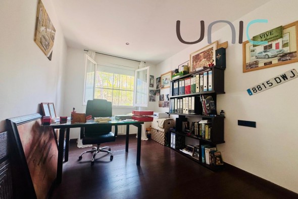 Resale - Villa - Albir