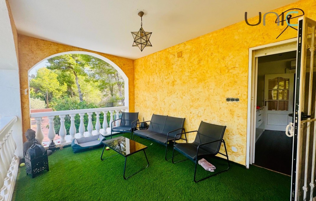 Resale - Villa - Albir