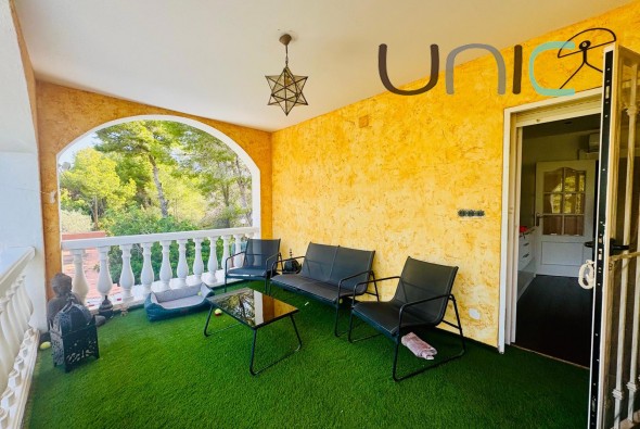 Resale - Villa - Albir