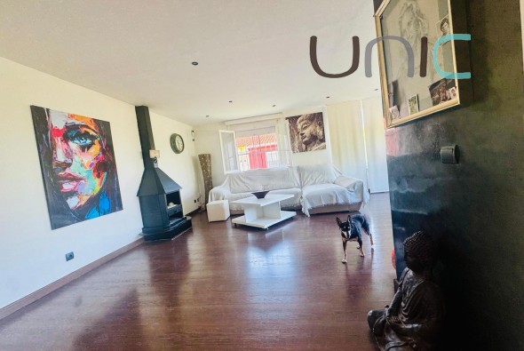 Resale - Villa - Albir