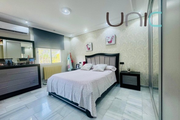 Resale - Villa - Albir