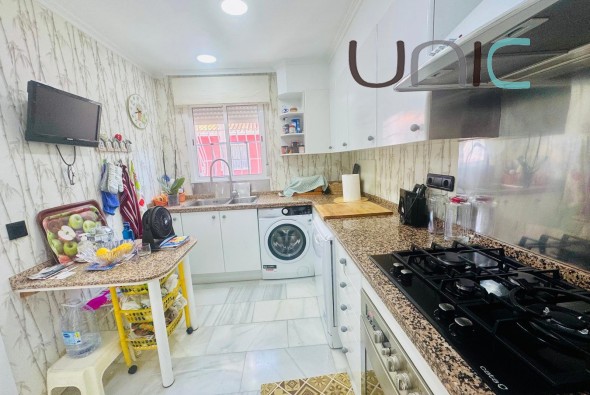 Resale - Villa - Albir
