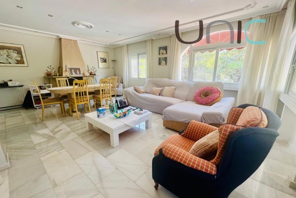 Resale - Villa - Albir