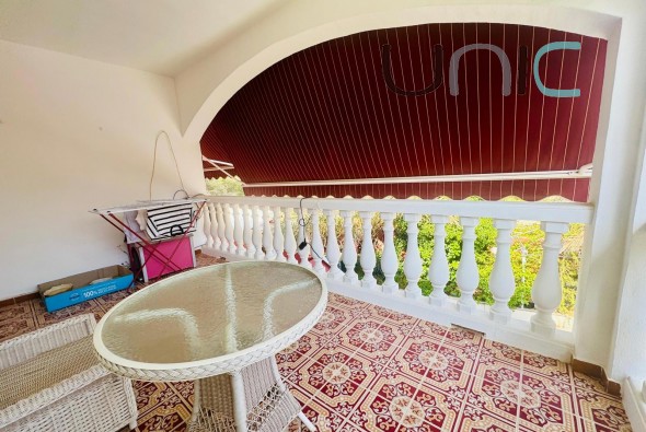 Resale - Villa - Albir