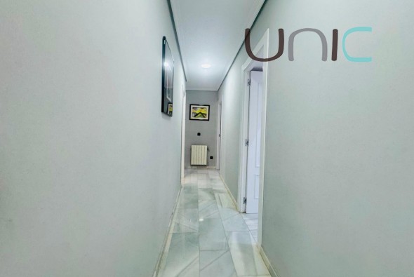 Resale - Villa - Albir