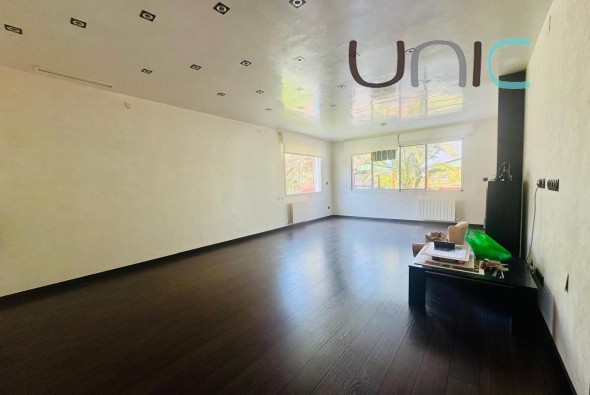 Resale - Villa - Albir