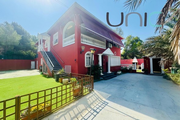 Resale - Villa - Albir