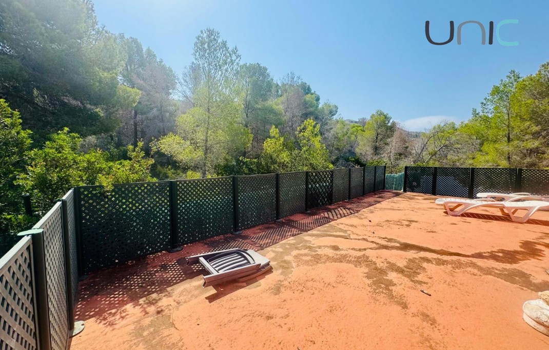 Resale - Villa - Albir