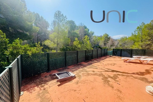 Resale - Villa - Albir