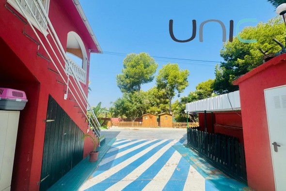 Resale - Villa - Albir