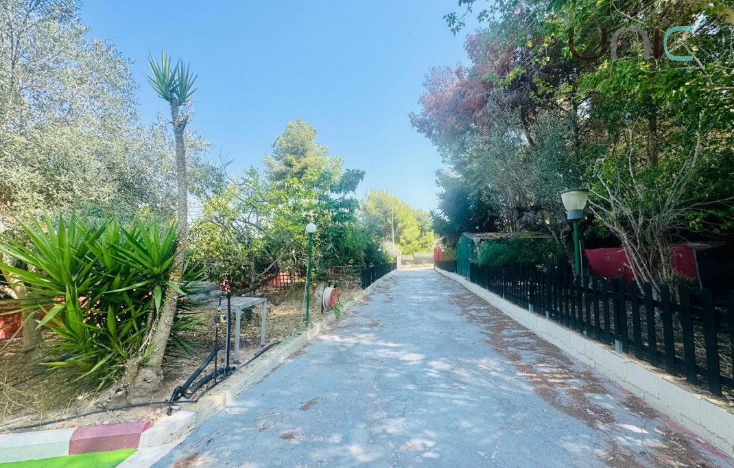 Resale - Villa - Albir