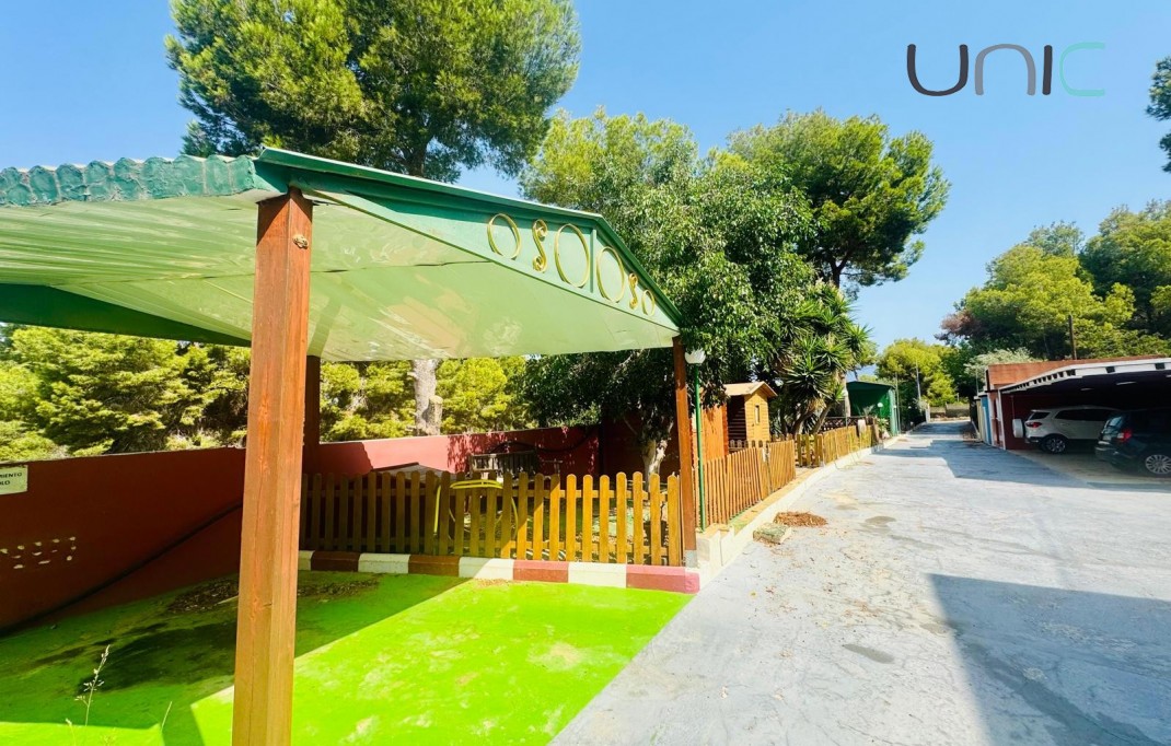 Resale - Villa - Albir