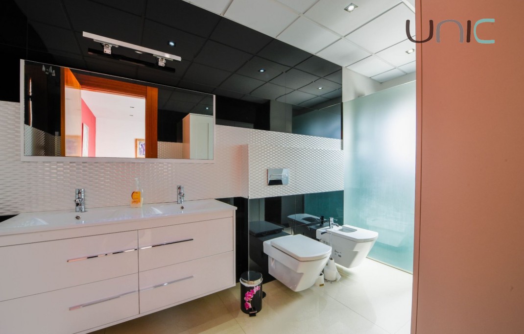 Venta - Villa - Albir