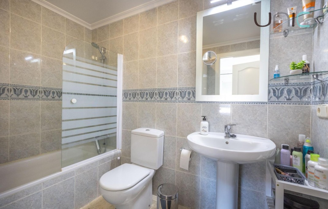 Resale - Leilighet - Albir