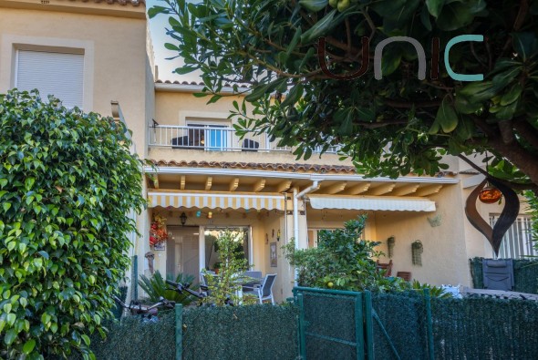 Sale - Townhouse - Albir