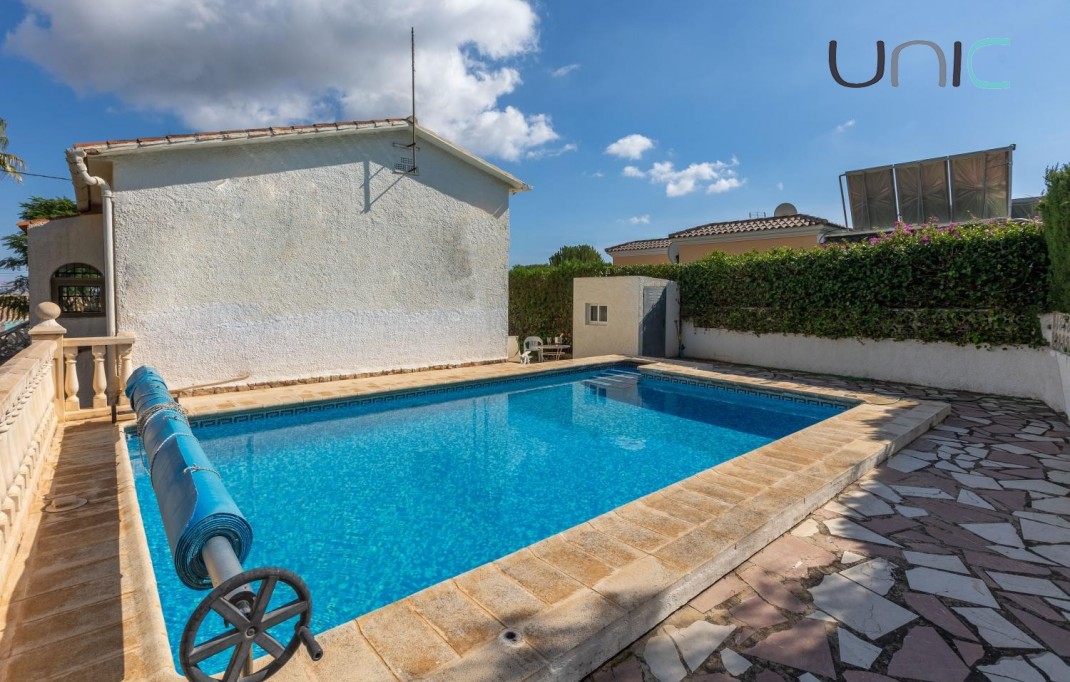 Verkoop - Villa - La Nucia