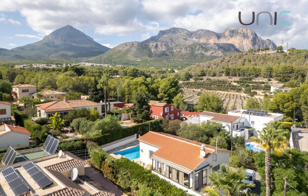 Verkoop - Villa - La Nucia