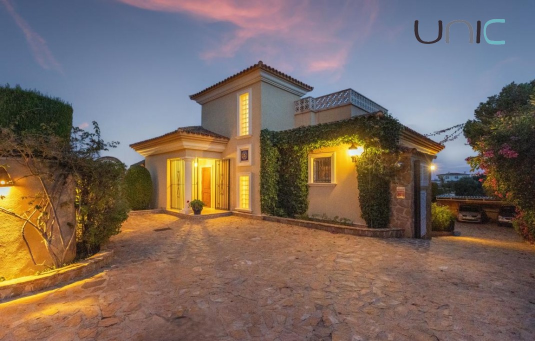 Venta - Villa - La Nucia