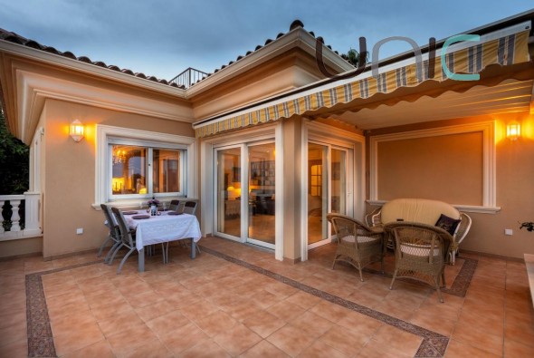 Venta - Villa - La Nucia