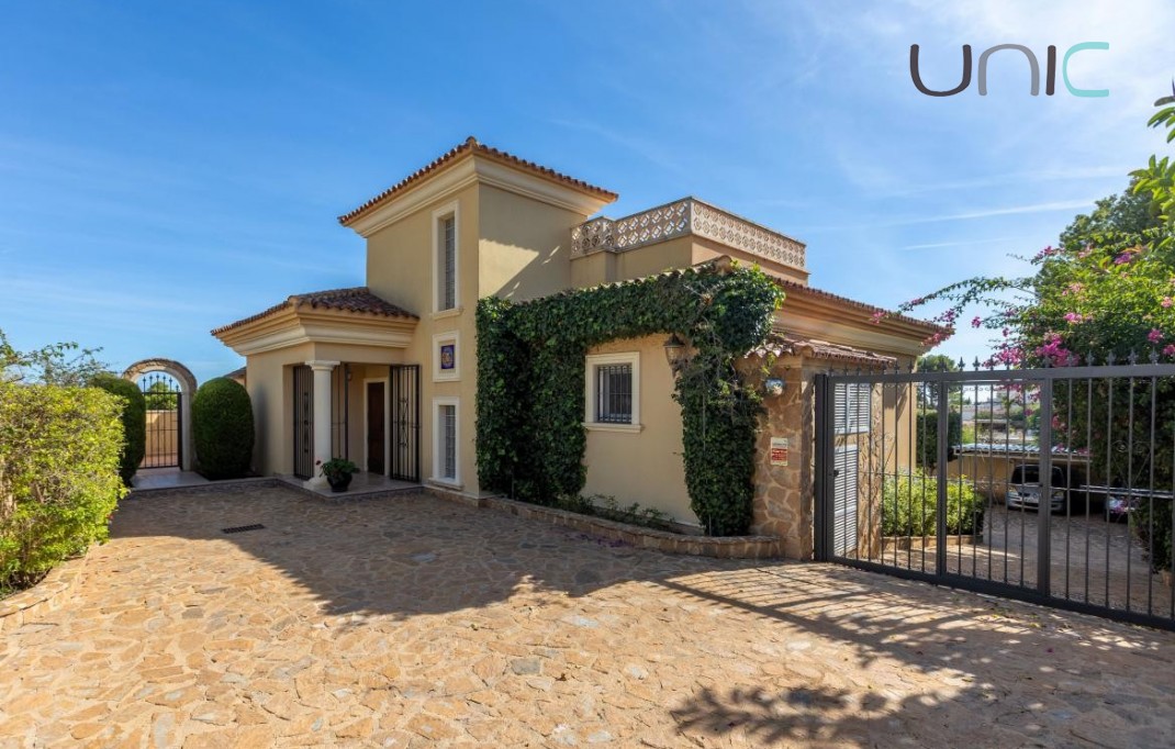 Venta - Villa - La Nucia