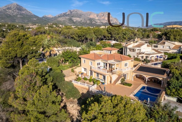 Venta - Villa - La Nucia