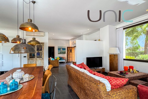 Venta - Villa - Albir