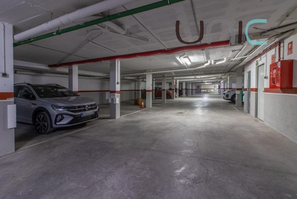 Resale - Wohnung - Albir