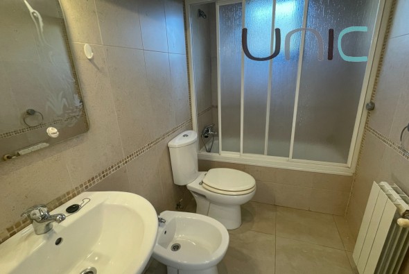 Resale - Wohnung - Albir