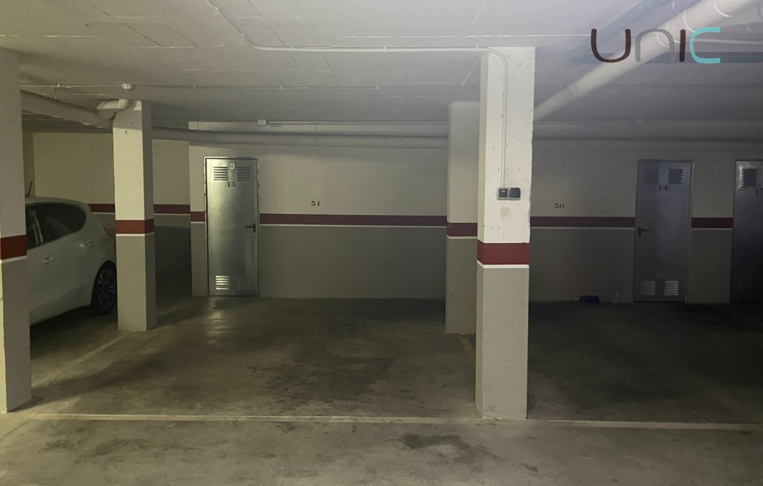 Resale - Wohnung - Albir