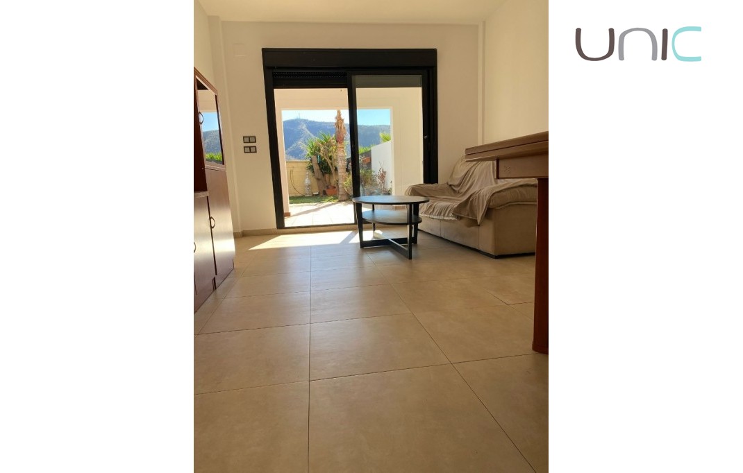 Resale - Wohnung - Albir