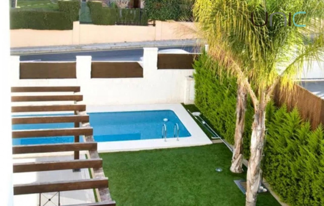 Sale - Villa - Albir