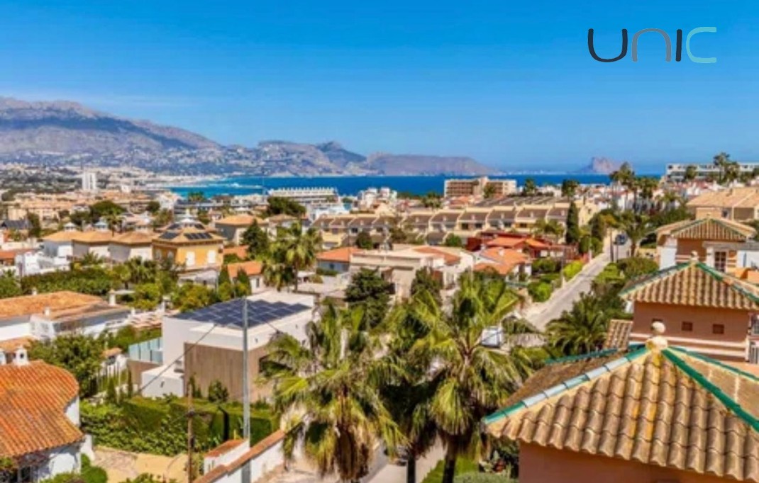 Sale - Villa - Albir