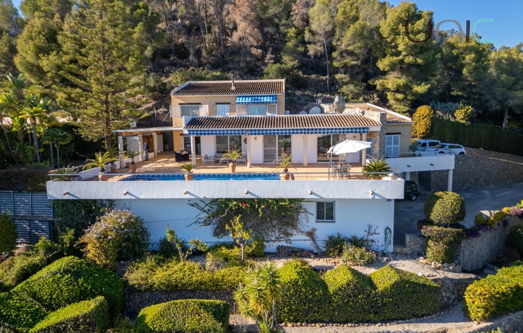 Sale - Villa - Callosa