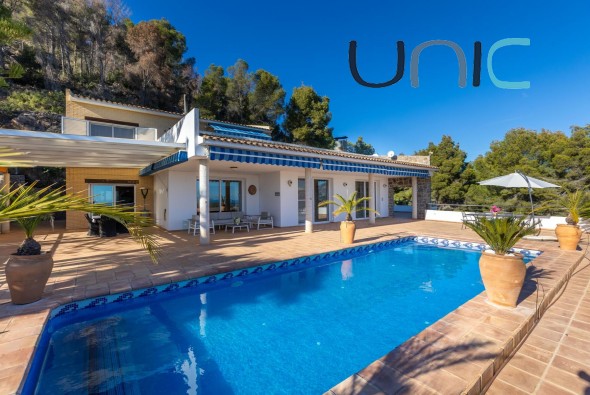 Sale - Villa - Callosa