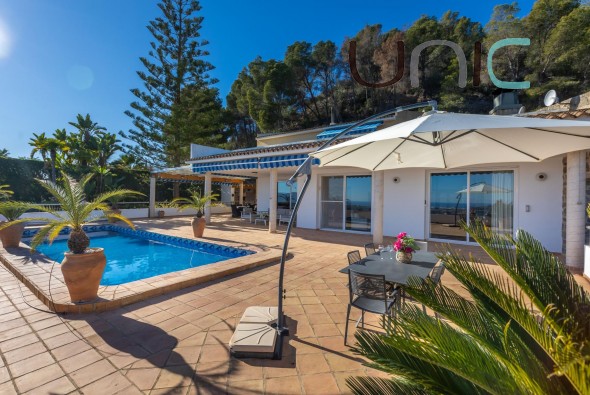 Sale - Villa - Callosa