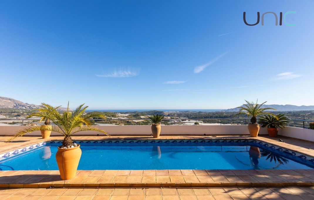 Sale - Villa - Callosa