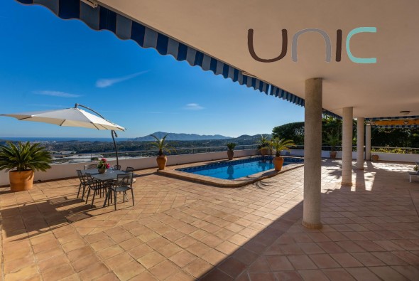 Sale - Villa - Callosa