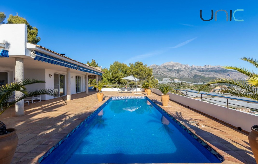 Sale - Villa - Callosa