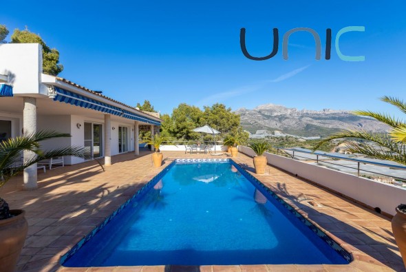 Sale - Villa - Callosa