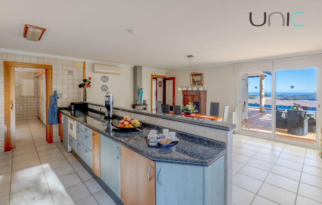 Sale - Villa - Callosa